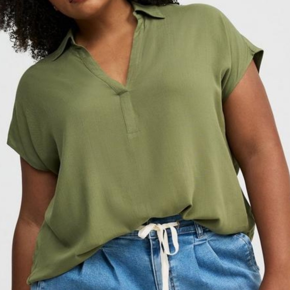 Torrid Green Collared Dolman Top